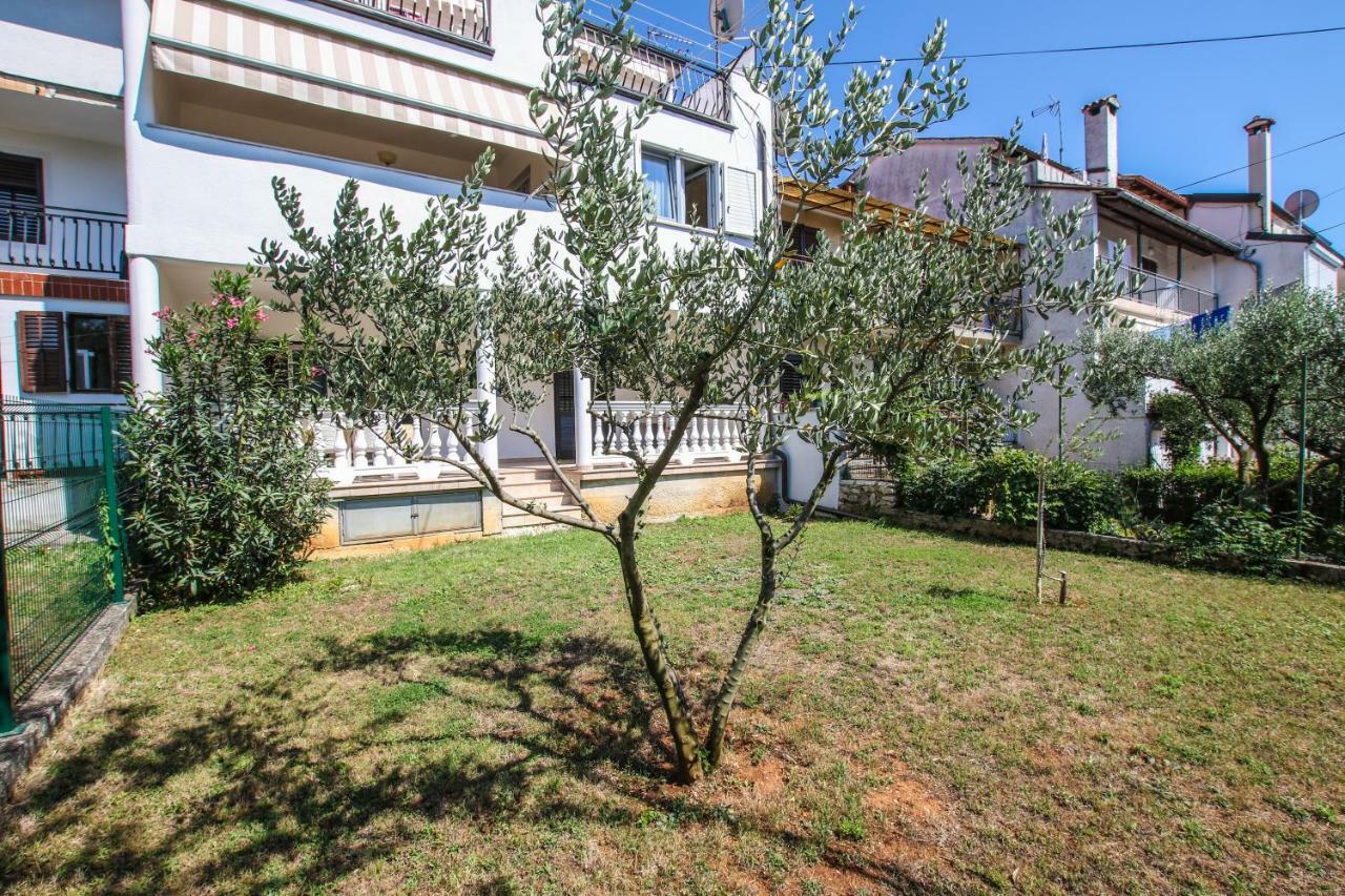 Апартаменти Apartman Mila Пореч Екстер'єр фото